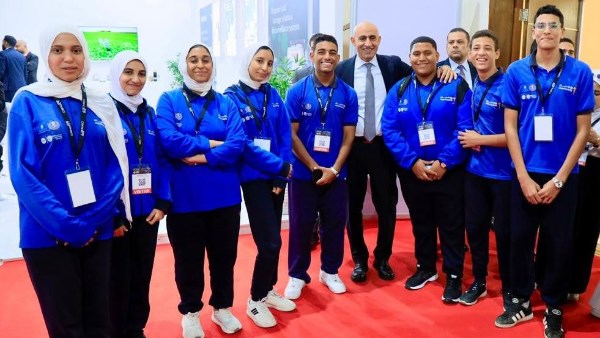 تفقد  وزير التربية والتعيلم جناح مدرستنا في معرض Cairo ICT 2025