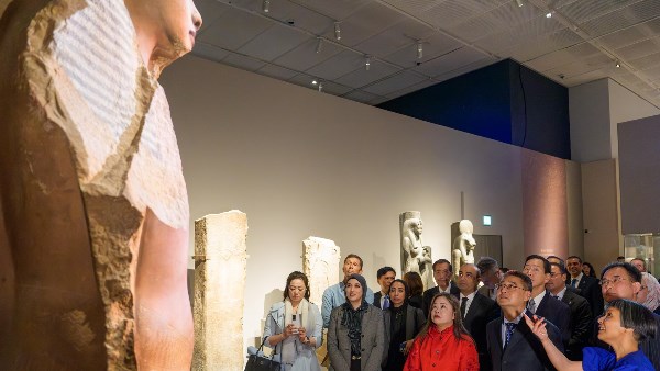 معرض كنوز مصر القديمة