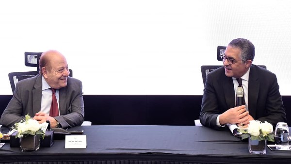 جانب من الاجتماع