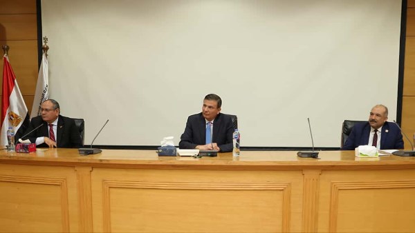  علاء فاروق وزير الزراعة واستصلاح الأراضي