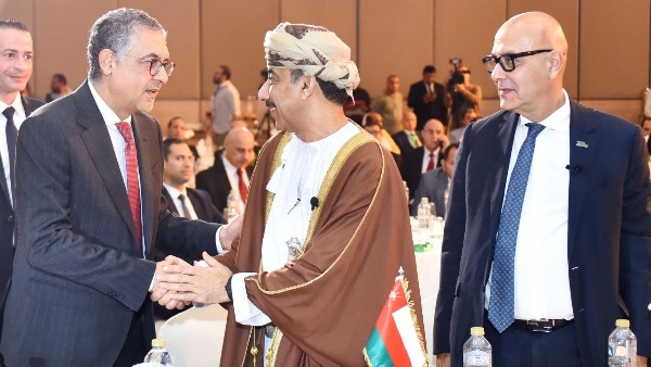 هيئه الاستثمار تشارك في المؤتمر "المصري العُماني" 