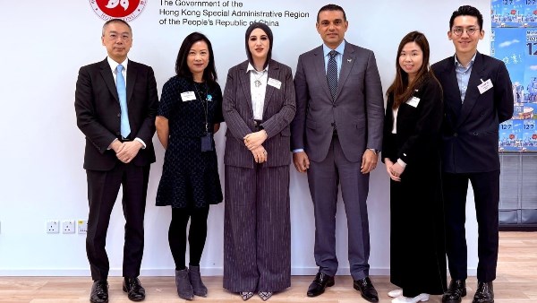 على هامش افتتاحها لمعرض الآثار "مصر القديمة