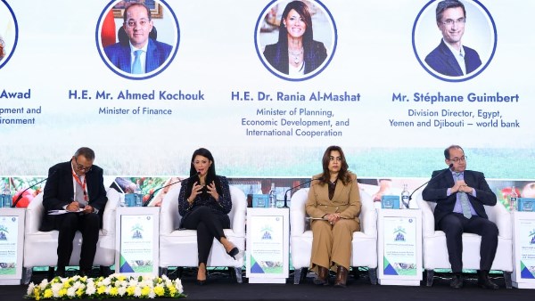 حلقة نقاشية وزارية على هامش مؤتمر"إصلاح وتمكين الإدارة المحلية: الدروس المستفادة من برنامج التنمية المحلية بصعيد مصر"