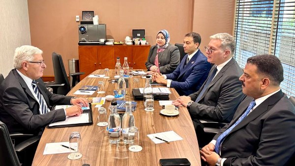 جانب من الاجتماع