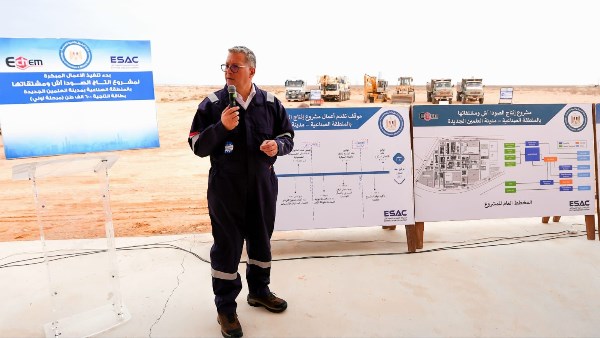 المهندس كريم بدوي وزير البترول والثروة المعدنية