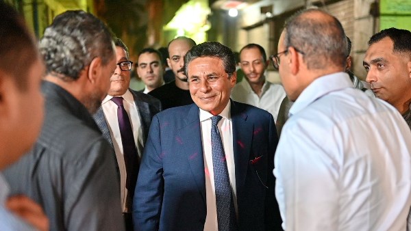 المستشار طاهر الخولى فى احد الجولات الانتخابية 