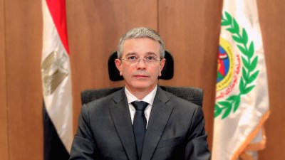 أحمد أموي رئيس مصلحة الجمارك