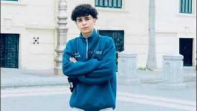 الشاب المتوفي 