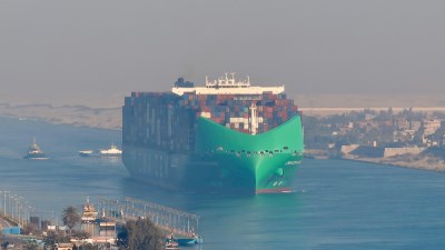 عبور السفينه