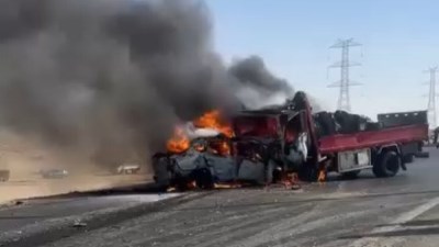 رحيل 4 مستشارين في تصادم اشتعلت خلاله النيران