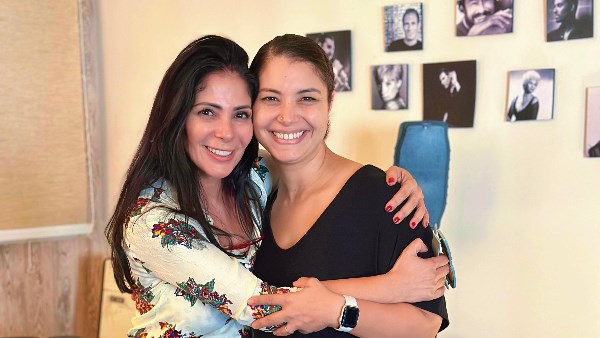  نسمة محجوب ومنى زكي