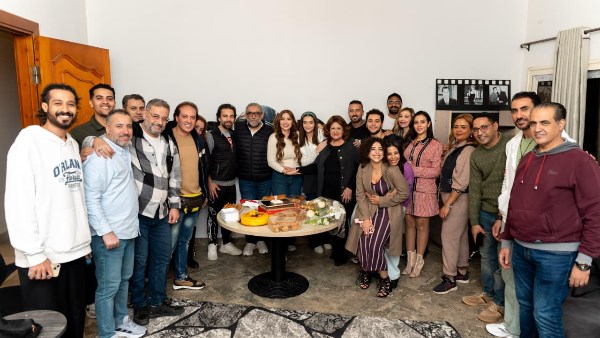 صناع مسلسل أنا وهو وهو" في البروفات الأخيرة قيل بدء التصوير