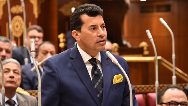 وزير الرياضة