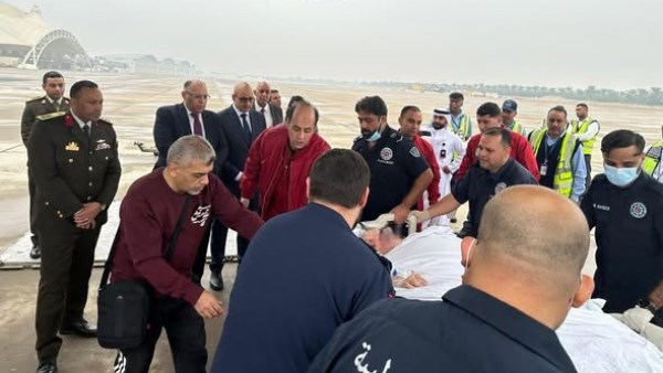 نقل مواطن مصري