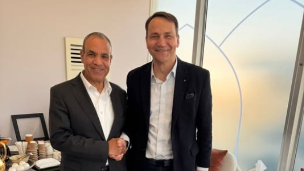 وزير الخارجية