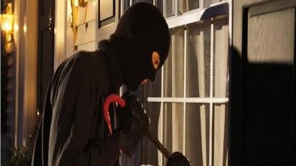 سرقة - تعبيرية 