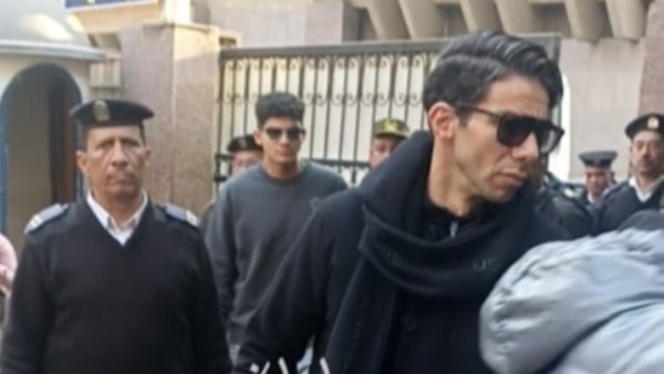 شريف إكرامي 