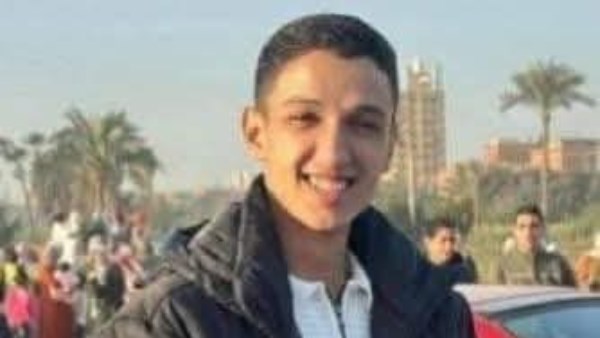 الشاب المتوفي 