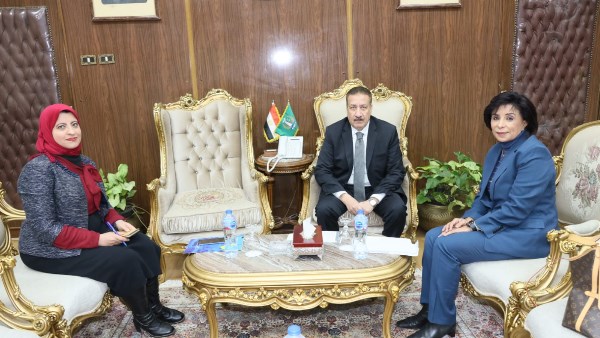 أثناء اللقاء 