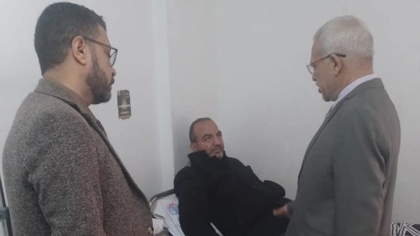 أثناء زياره 