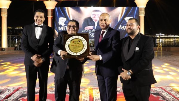 المنيا تشعل افتتاحًا عالميًا للمسرح الدولي