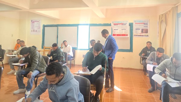 جانب من الامتحانات