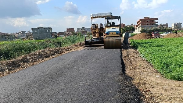 استكمال رصف مصرف 7 بقرية نديبة