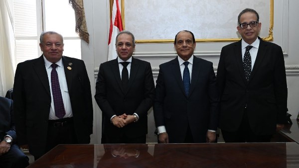 لجنة الشئون التشريعية  بمجلس الشيوخ 