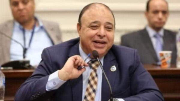 النائب حسين خضير، وكيل لجنة الصحة والسكان بمجلس الشيوخ