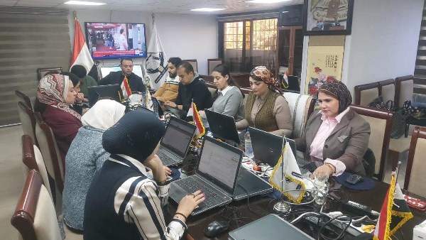 خلال المتابعة 