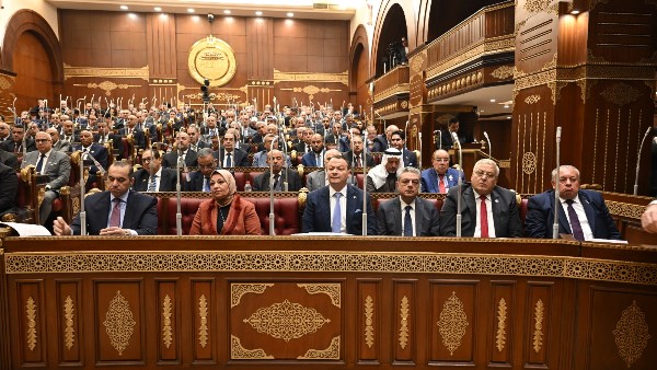 خلال الجلسة العامة