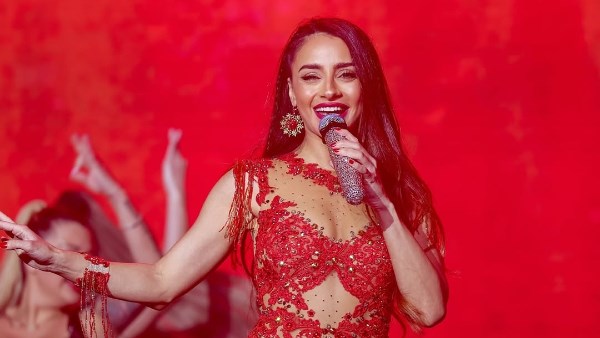 الفنانة كارولينا كرم