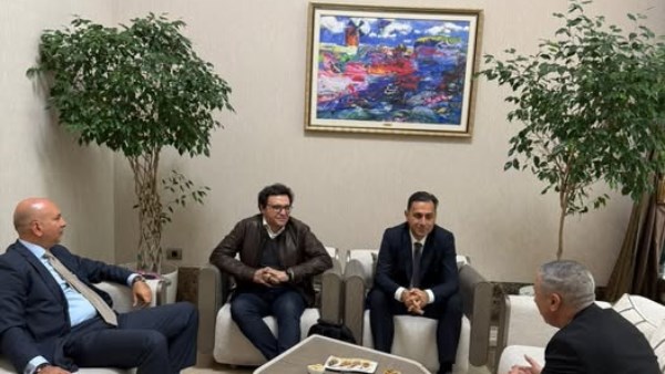  وزير الثقافة يصل إلى أذربيجان للمشاركة في أسبوع باكو للإبداع