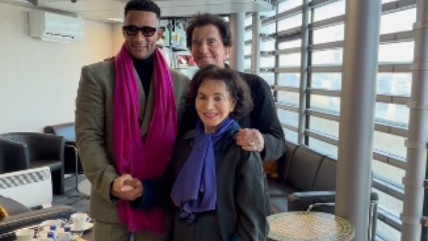 محمد رمضان مع وزير الثقافة الفرنسي السابق 