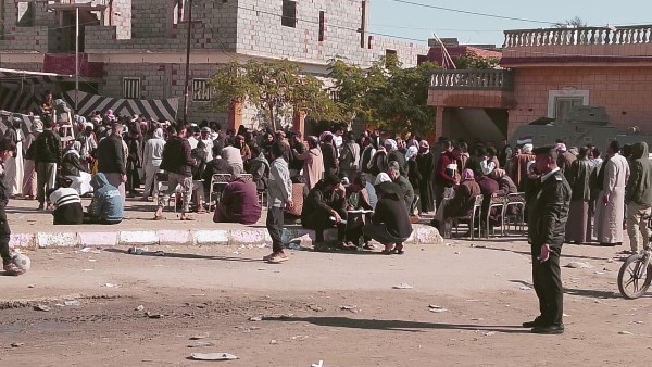 أهالى شمال سيناء يتوافدون على اللجان للتصويت في انتخابات مجلس النواب 