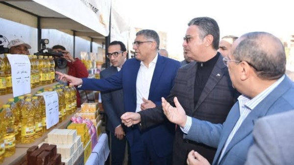 خلال افتتاح سوق اليوم الواحد بحدائق الأهرام