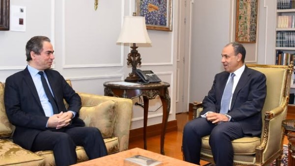 وزير الخارجية يستقبل رئيس الهيئة الوطنية للإعلام ومذيعي التليفزيون المصري