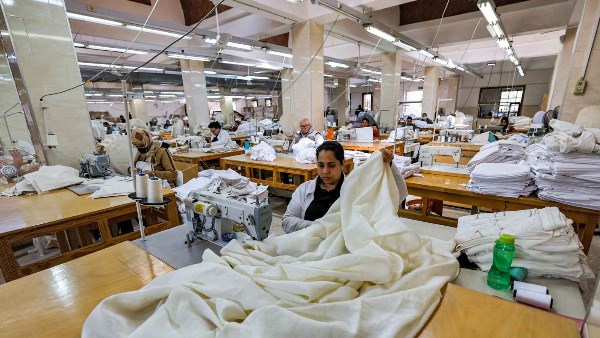 الأعلى في تاريخها.. قطاع الملابس يشهد قفزة بالصادرات تتخطى الـ3 مليار دولار