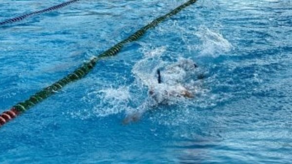 وفاة السباح يوسف محمد 