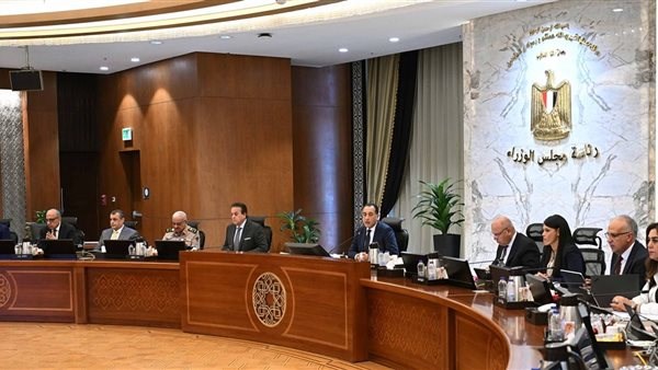 متحدث الحكومة: تسهيلات للمستثمرين وتحويل مبانٍ إلى فنادق لرفع الطاقة الفندقية حول الأهرامات