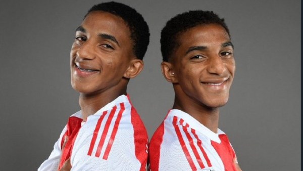  التوأم الإكوادوري