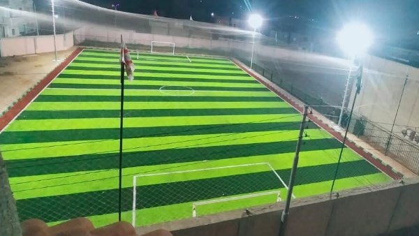 ملعب مركز شباب قافلة