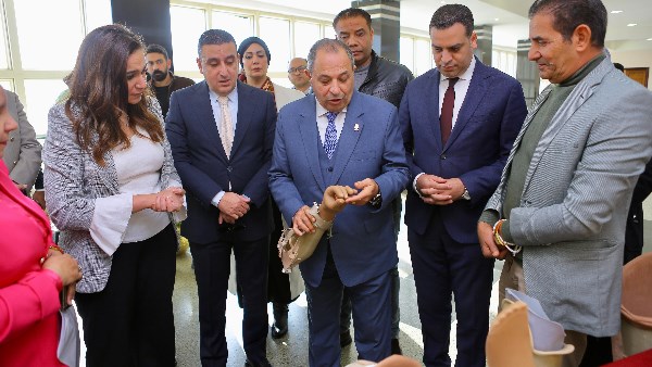 محافظ بورسعيد