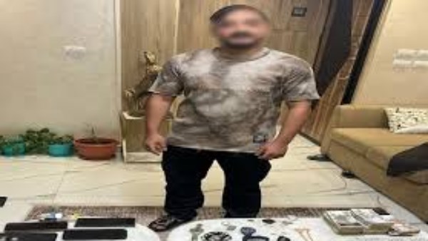  بعد قليل، أولى جلسات محاكمة التيك توكر مداهم، بتهمة تعاطي وحيازة المواد المخدرة.