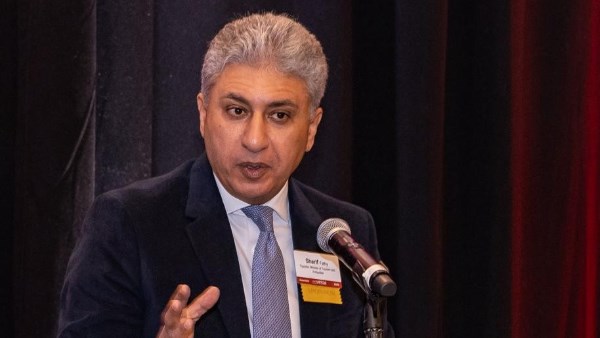 شريف فتحي وزير السياحة والآثار