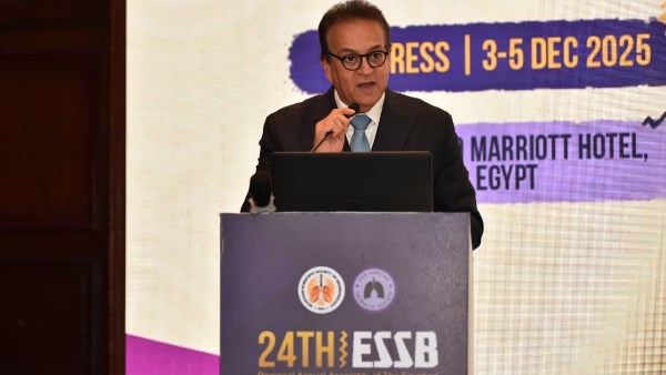  الدكتور خالد عبدالغفار - نائب رئيس مجلس الوزراء للتنمية البشرية ووزير الصحة والسكان