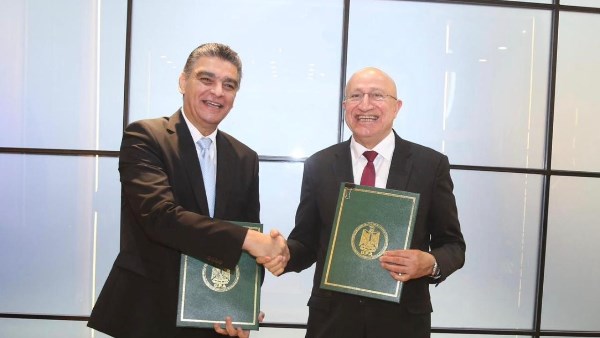 جانب من  مؤتمر الإمارات الدولي لطب الأسنان ومعرض طب الأسنان العربي (إيدك دبي)