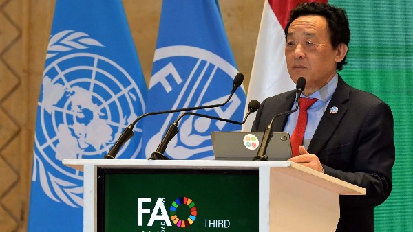  الدكتور شو دونيو -  المدير العام لمنظمة "الفــاو"