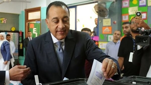 رئيس الوزراء يدلي بصوته في انتخابات مجلس النواب 2025