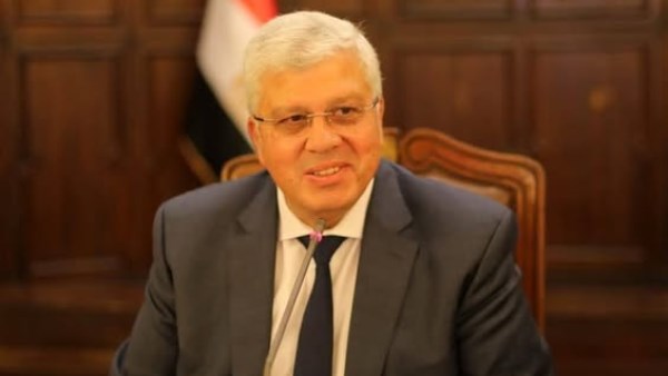 الدكتور أيمن عاشور وزير التعليم العالي والبحث العلمي